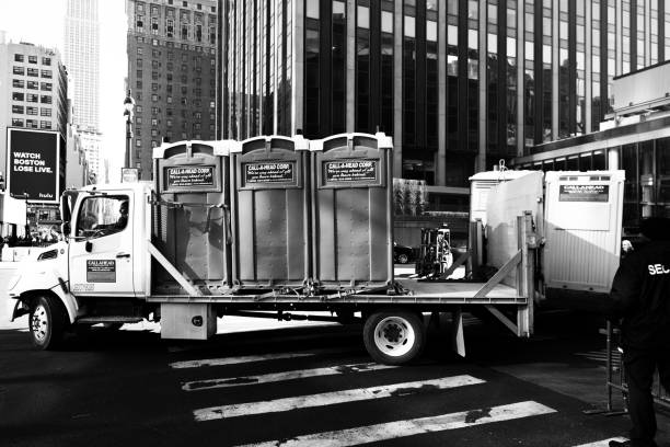Best Local porta potty services  in Village Of Four Seasons, MO